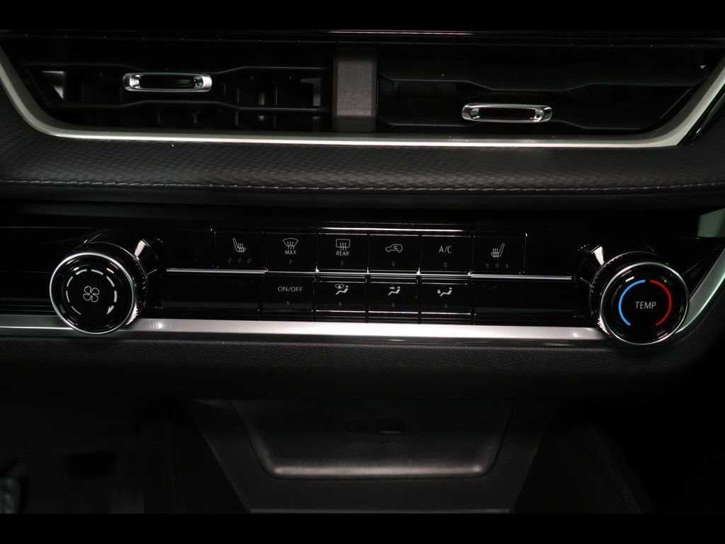 2026 Chevrolet Equinox LT - Photo 21