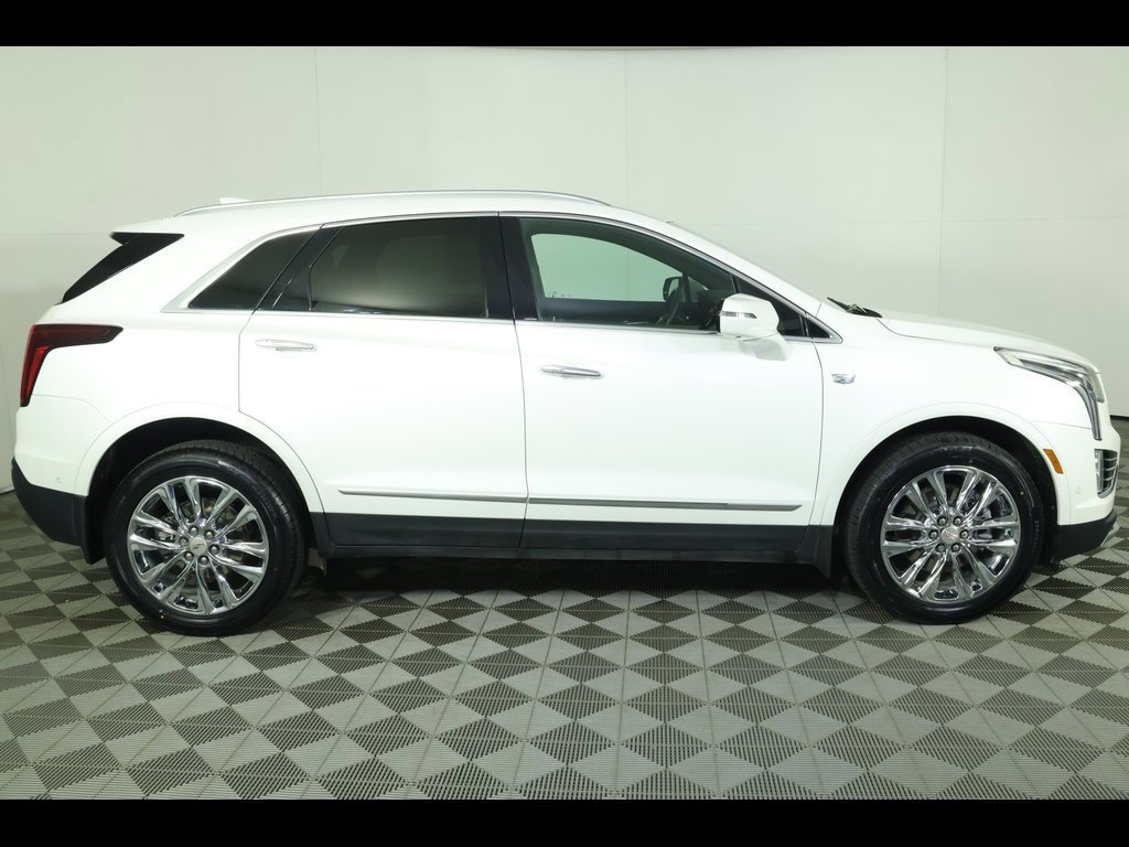 Used 2022 CADILLAC XT5 Premium Luxury SUV