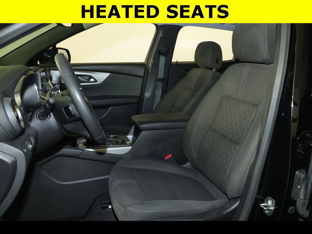 2022 Chevrolet Blazer 2LT photo 2