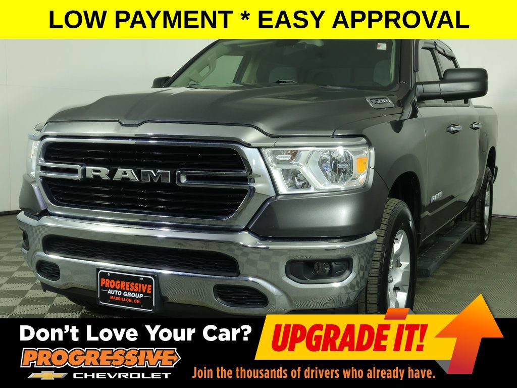 2019 RAM 1500 Big Horn/Lone Star 4x4 Crew Cab 5'7's photo