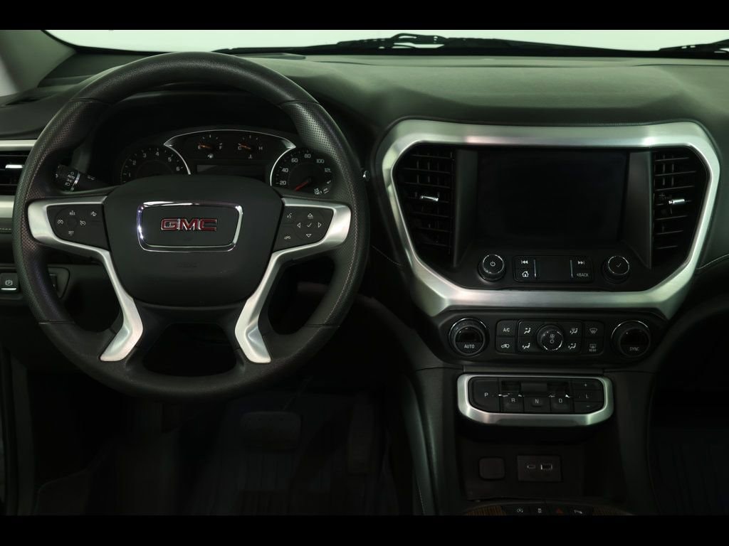 2023 GMC Acadia SLE - Photo 16