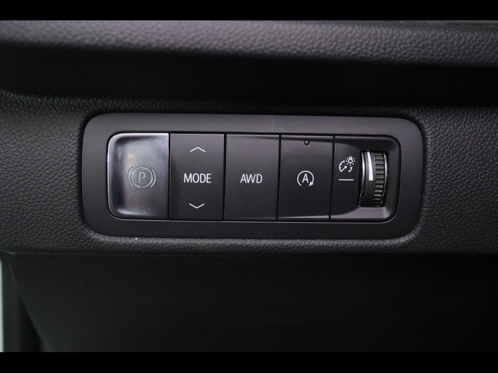 2025 Chevrolet Traverse LT - Photo 16