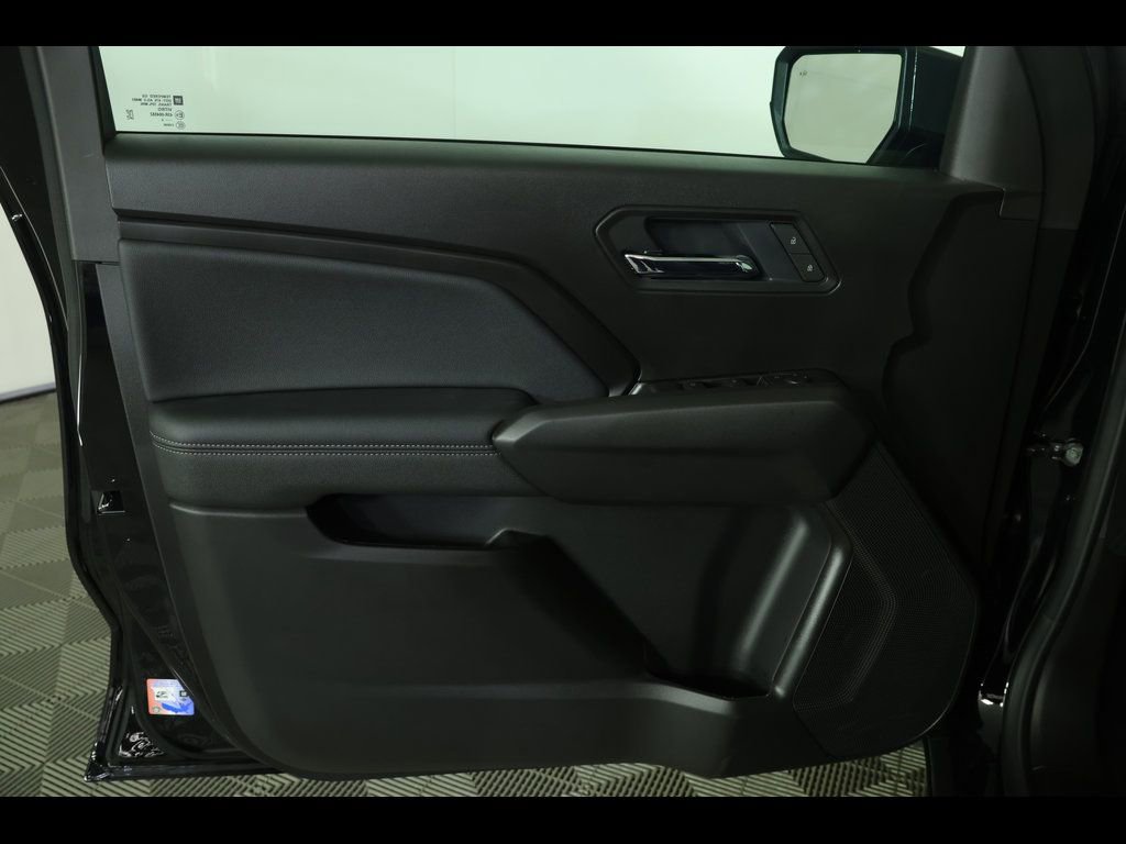 2026 Chevrolet Colorado LT - Photo 24