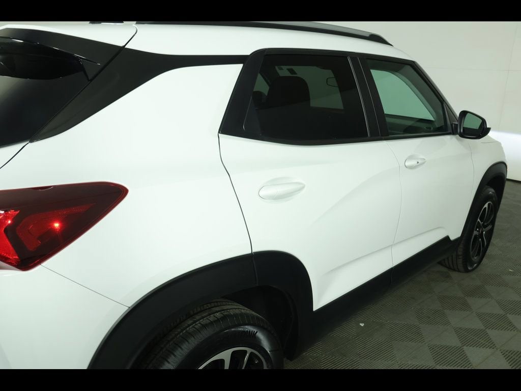 2024 Chevrolet TrailBlazer LT - Photo 18