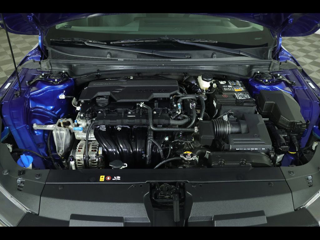 2025 Kia K4 LXS - Photo 18