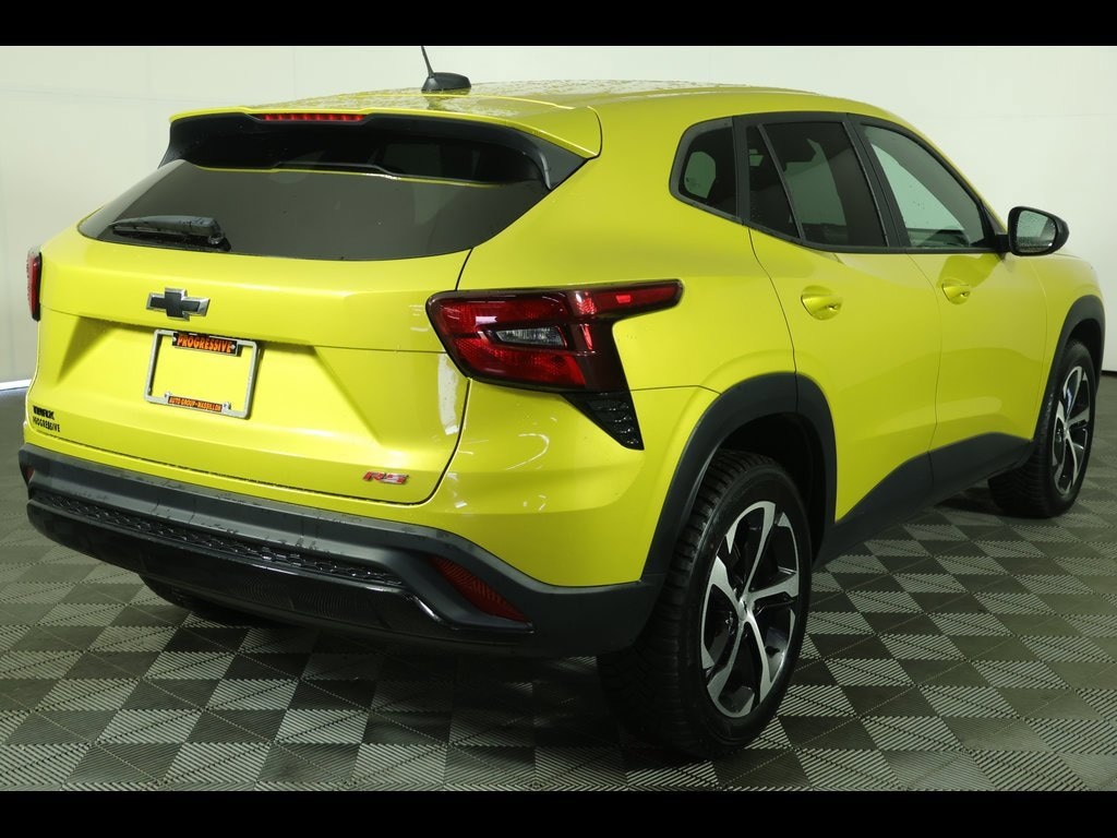 Used 2024 Chevrolet Trax 1RS SUV