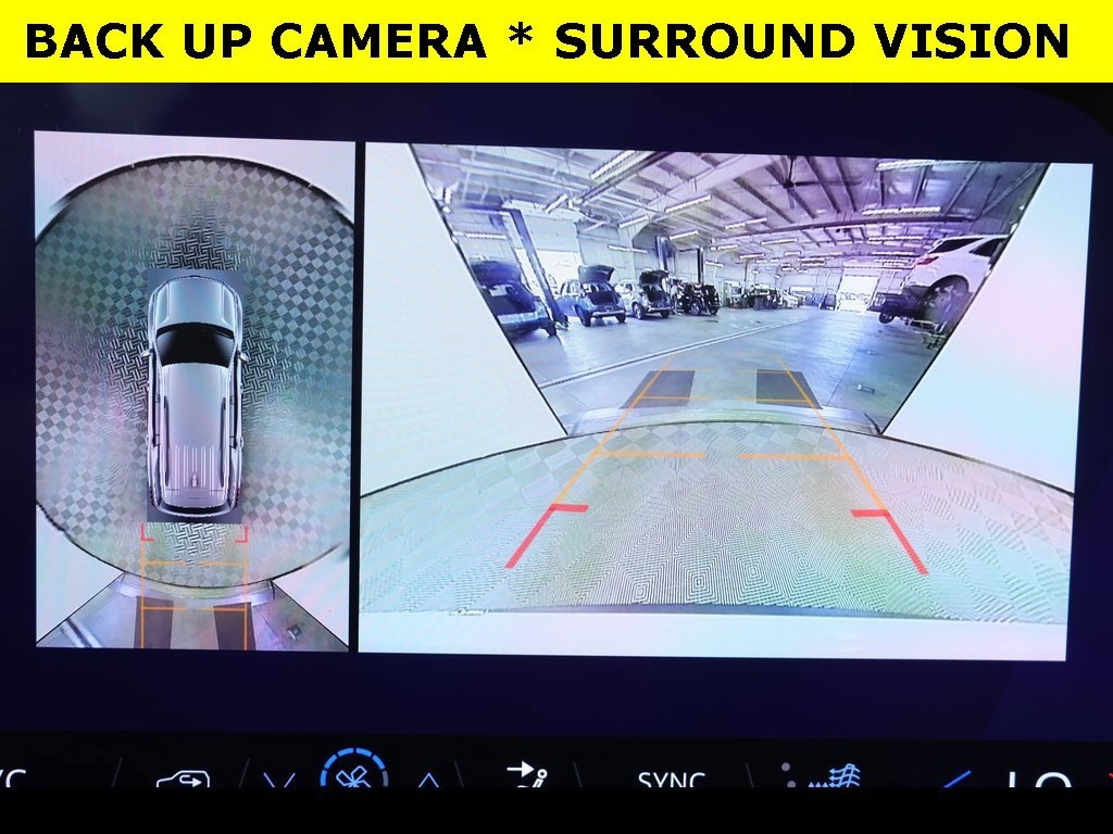 New 2026 Chevrolet Traverse LT SUV