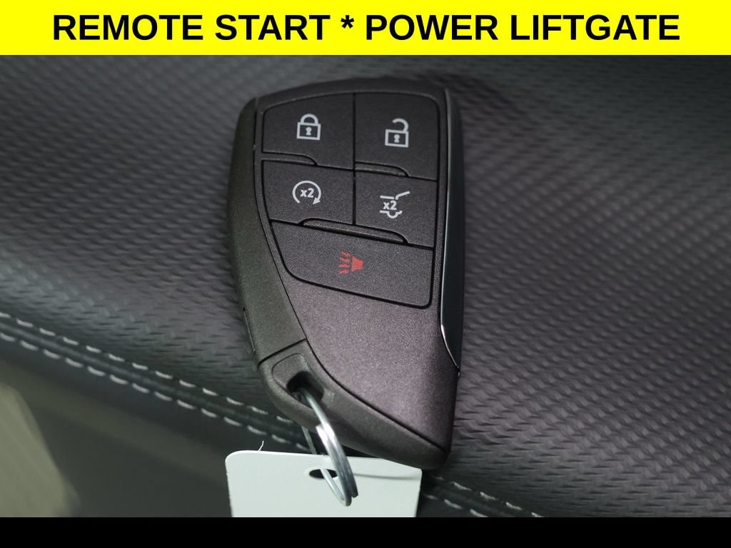 2027 Chevrolet Equinox LT - Photo 11
