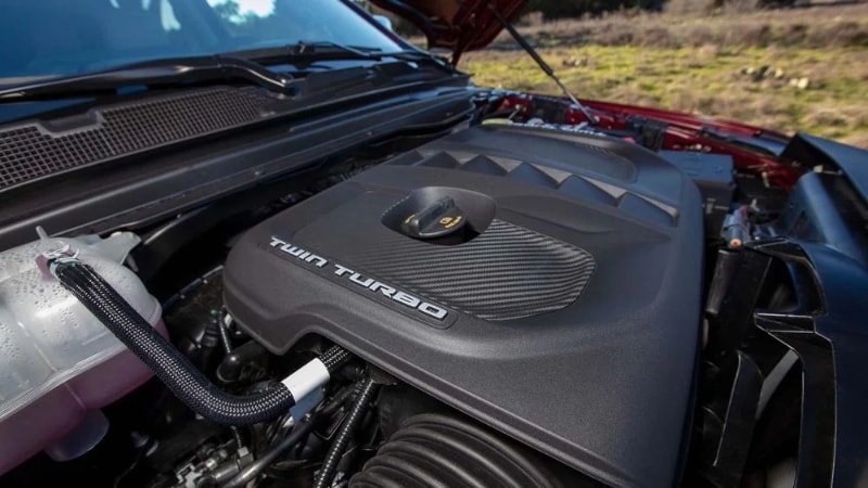 2025 Ram 1500 twin-turbocharged inline-six engine