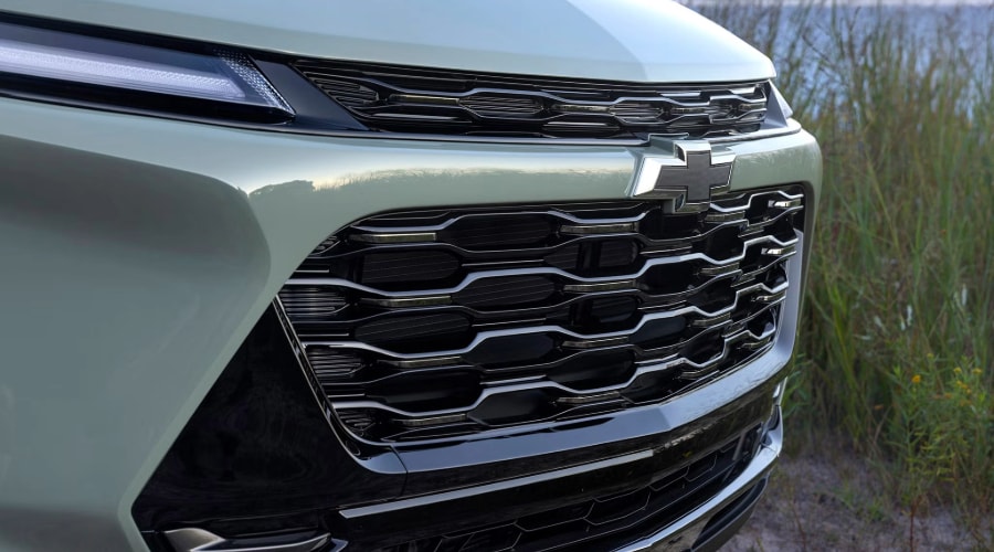 2026 Chevy Trax Front Grille Emblem 