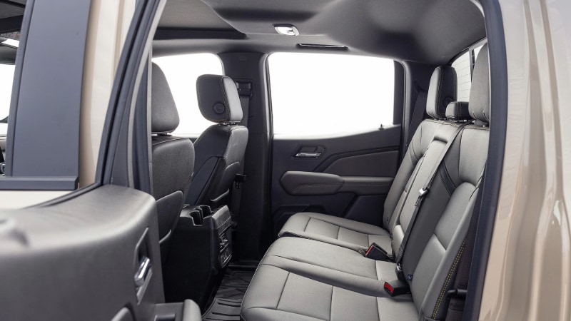 2025 Chevy Colorado Back row Interior Seating