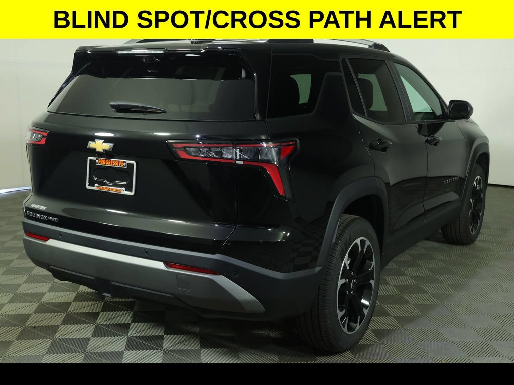 2027 Chevrolet Equinox LT - Photo 9