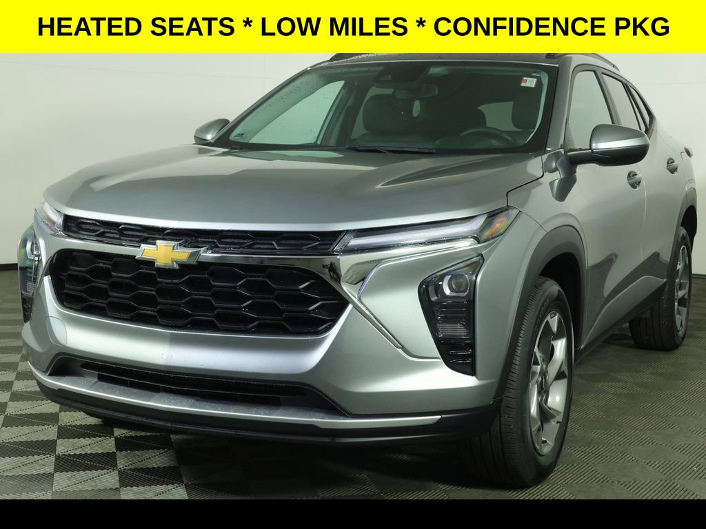 2024 Chevrolet Trax LT's photo