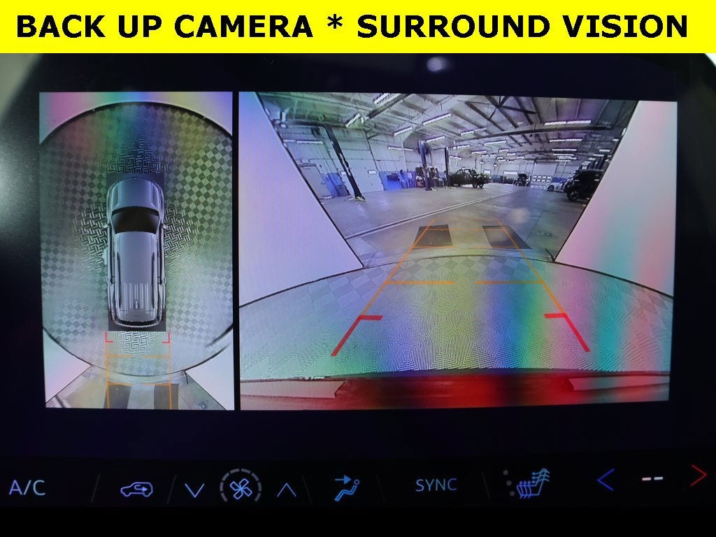 New 2026 Chevrolet Traverse LT SUV