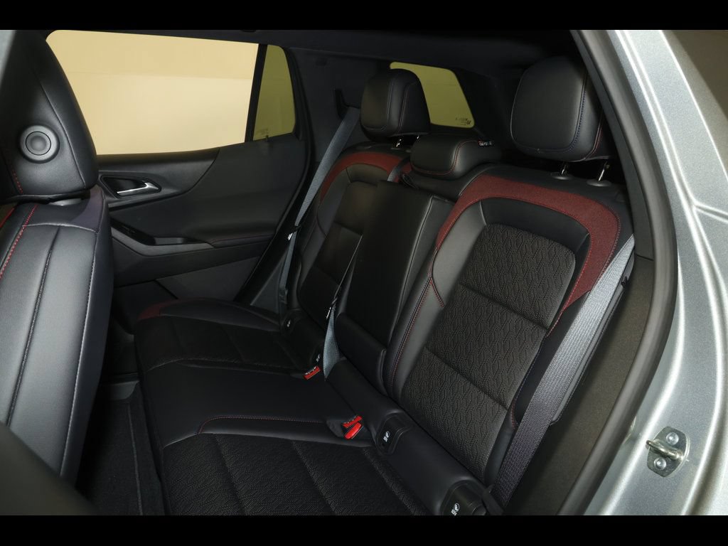 2026 Chevrolet Equinox RS - Photo 17