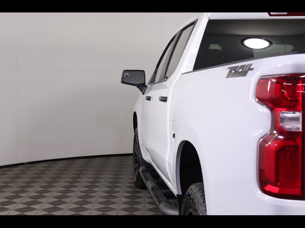 2025 Chevrolet Silverado 1500 LT Trail Boss - Photo 18
