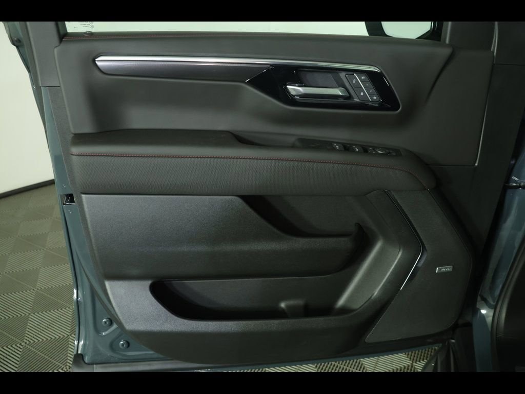 2026 Chevrolet Tahoe RST - Photo 27
