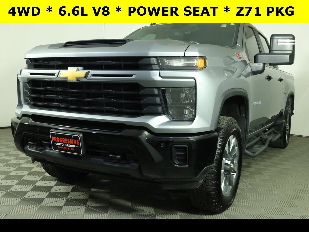 2025 Chevrolet Silverado 2500HD Custom's photo