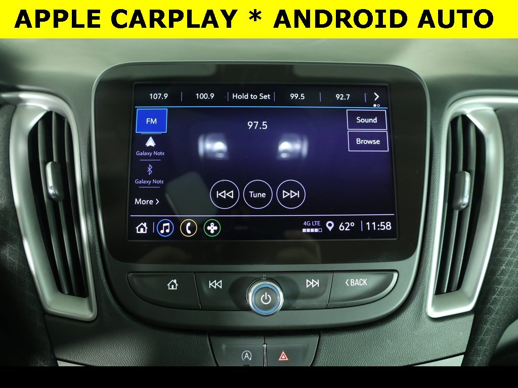 2021 Chevrolet Malibu LS photo 3