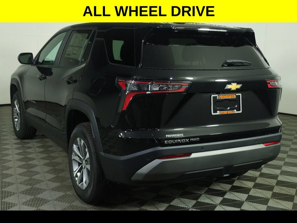 2027 Chevrolet Equinox LT - Photo 5
