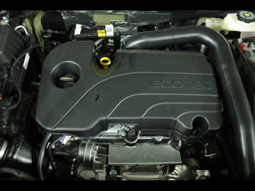 2026 Chevrolet Equinox LT - Photo 18