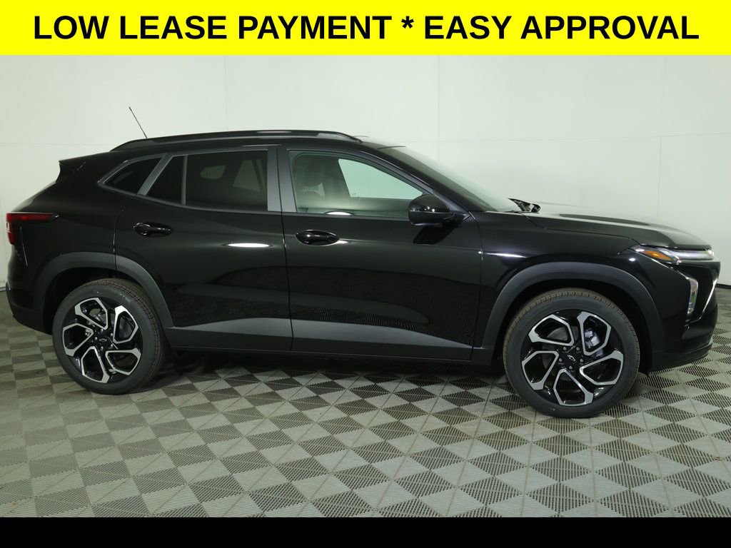 2026 Chevrolet Trax RS - Photo 3