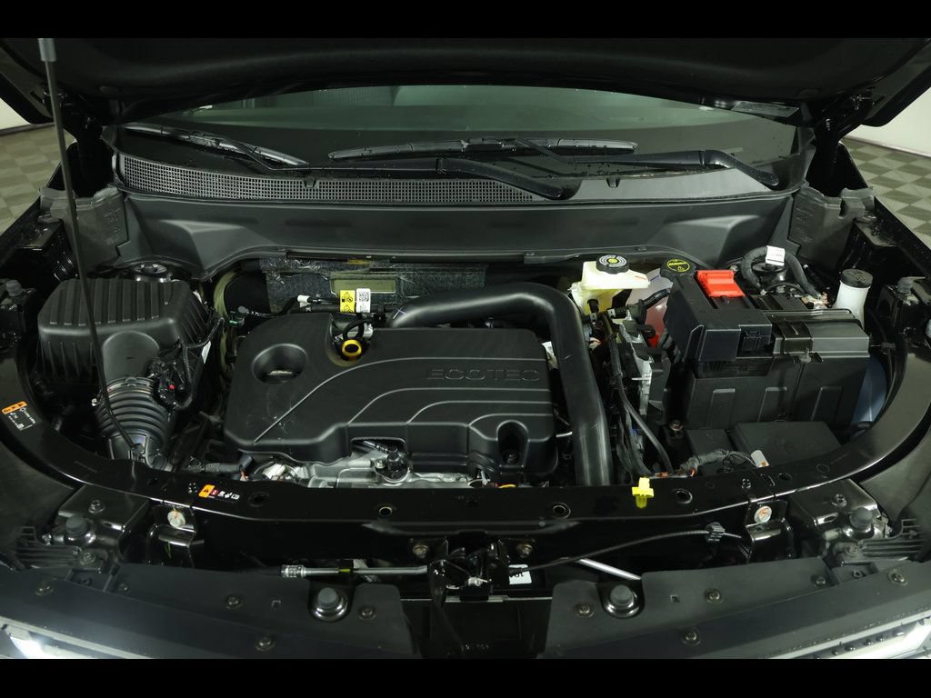 2027 Chevrolet Equinox LT - Photo 16