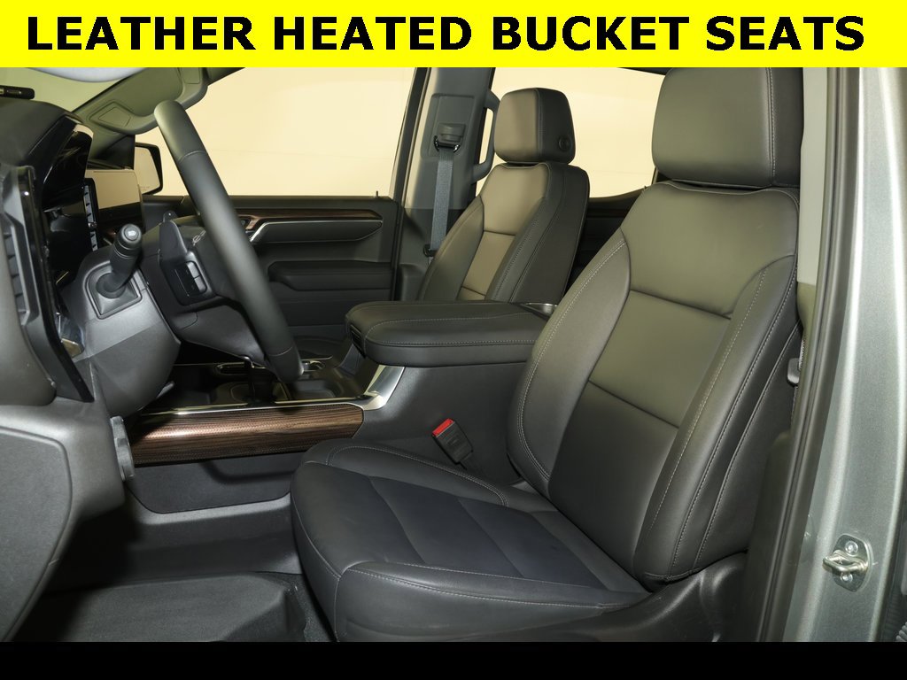 2025 Chevrolet Silverado 1500 LT Trail Boss photo 4