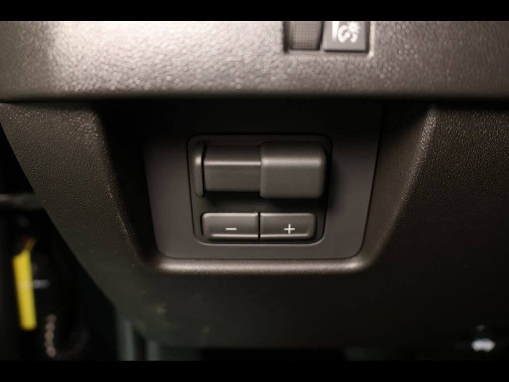 2026 Chevrolet Colorado LT - Photo 23