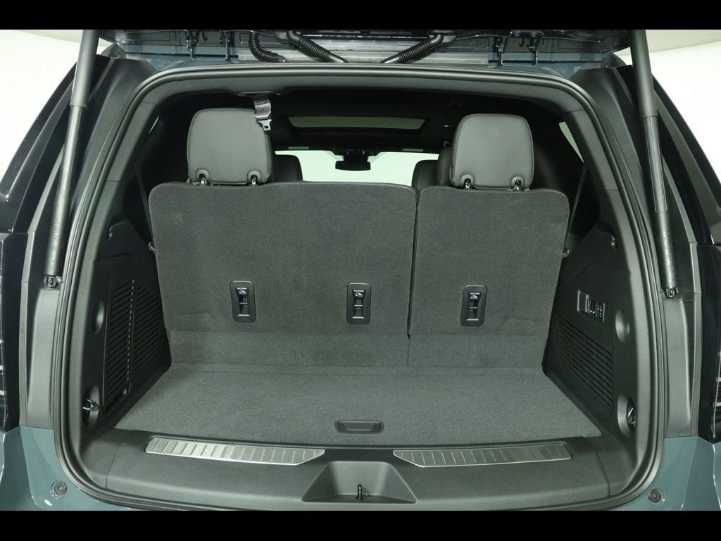 2026 Chevrolet Tahoe RST - Photo 16