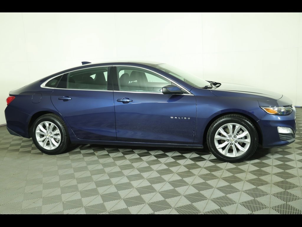 Used 2022 Chevrolet Malibu LT Car