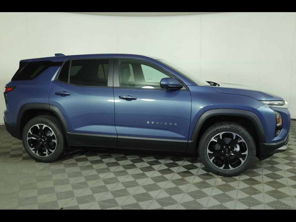 2026 Chevrolet Equinox LT - Photo 14