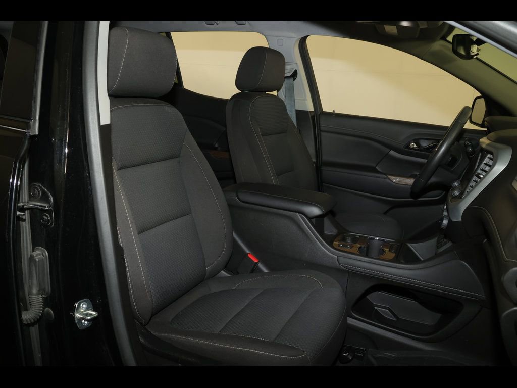 2023 GMC Acadia SLE - Photo 31