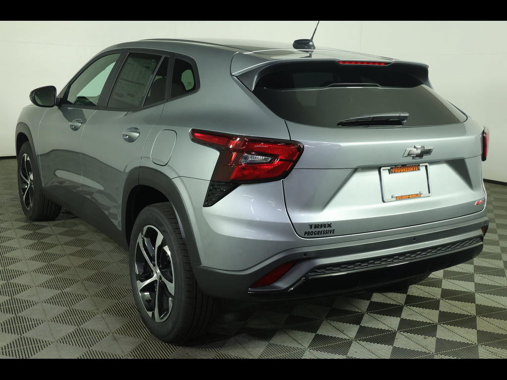 2026 Chevrolet Trax RS - Photo 12