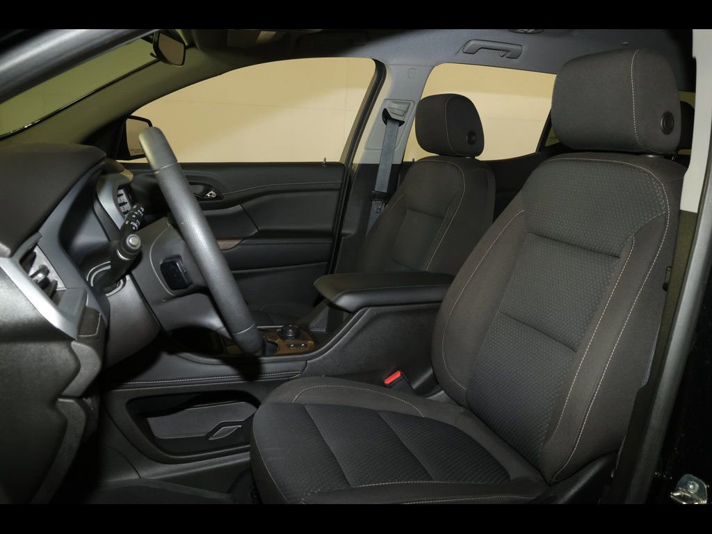 2023 GMC Acadia SLE - Photo 23
