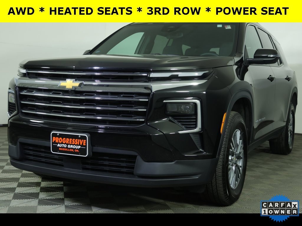 Used 2025 Chevrolet Traverse LT SUV