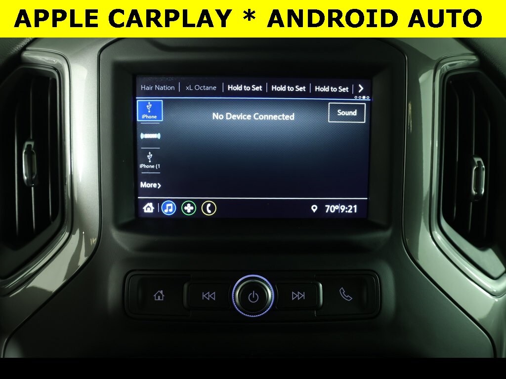 2021 Chevrolet Silverado 2500HD Custom photo 4