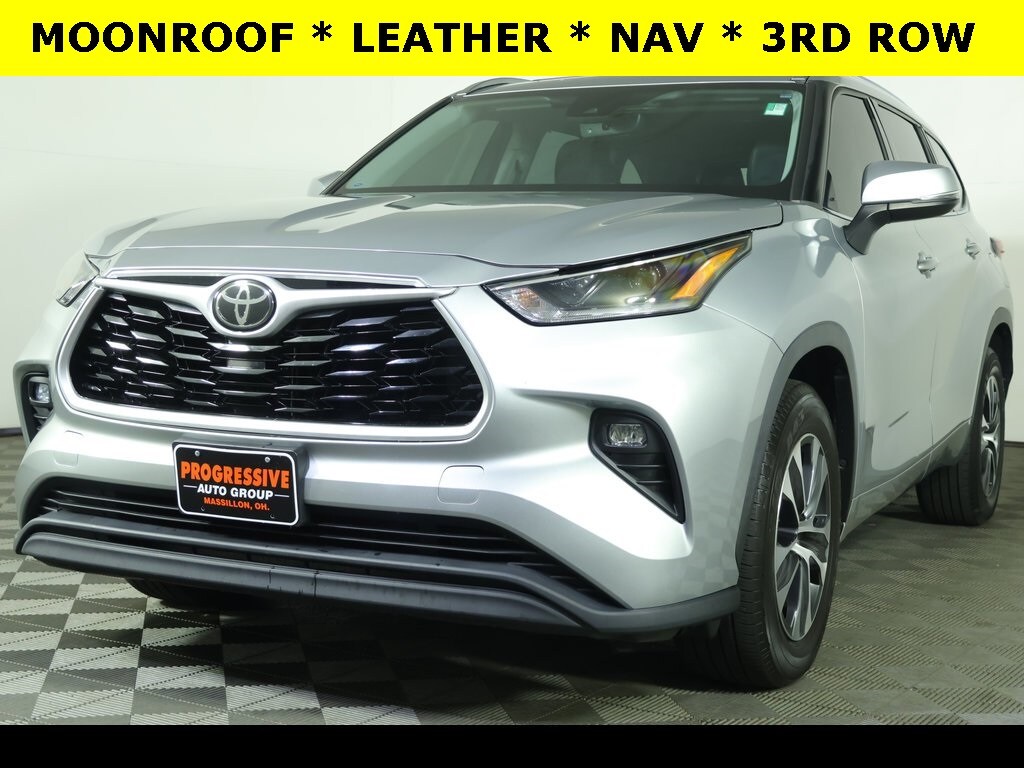 2021 Toyota Highlander XLE's photo