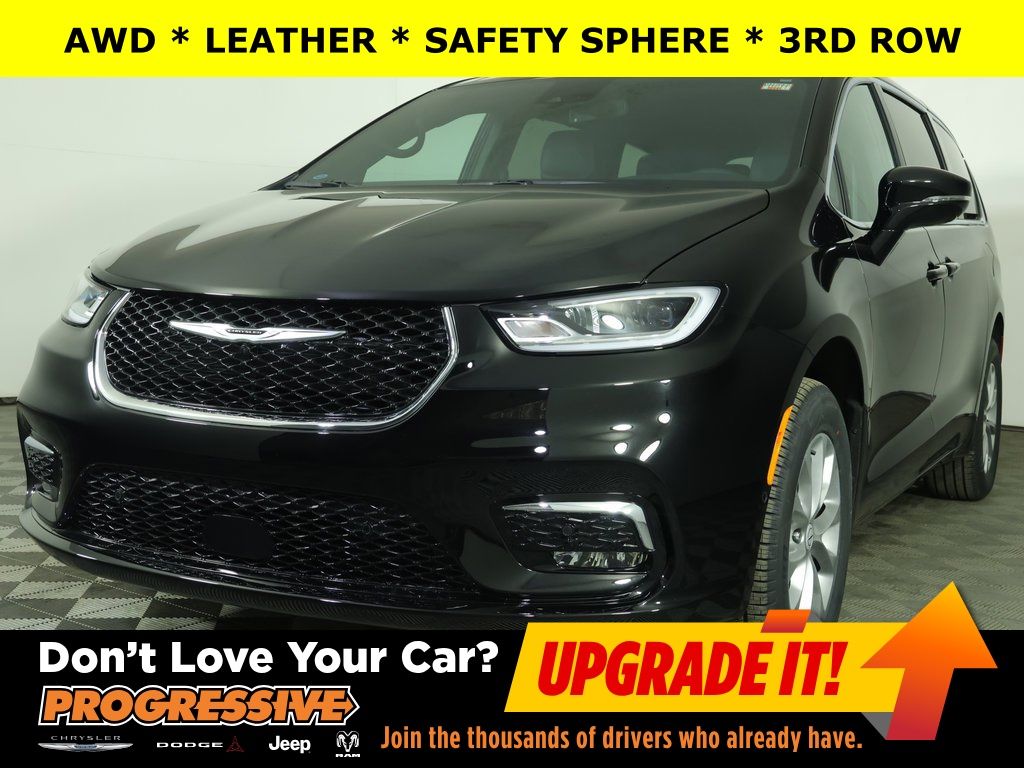 2026 Chrysler Pacifica Select AWD's photo