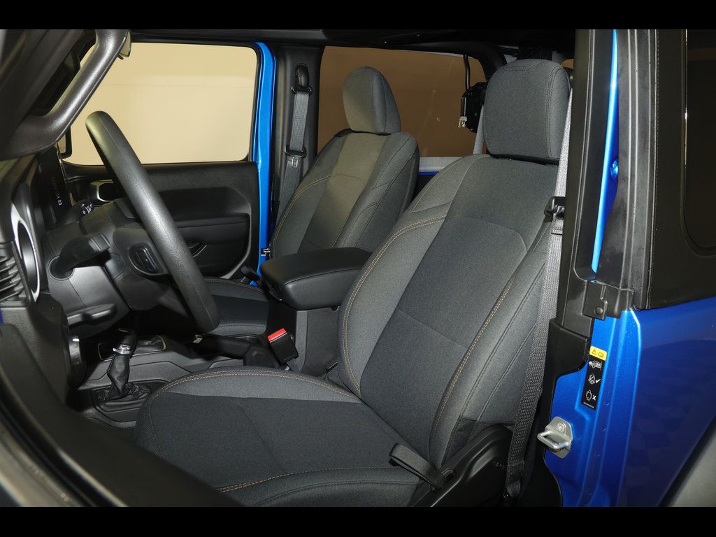 Photo 12
