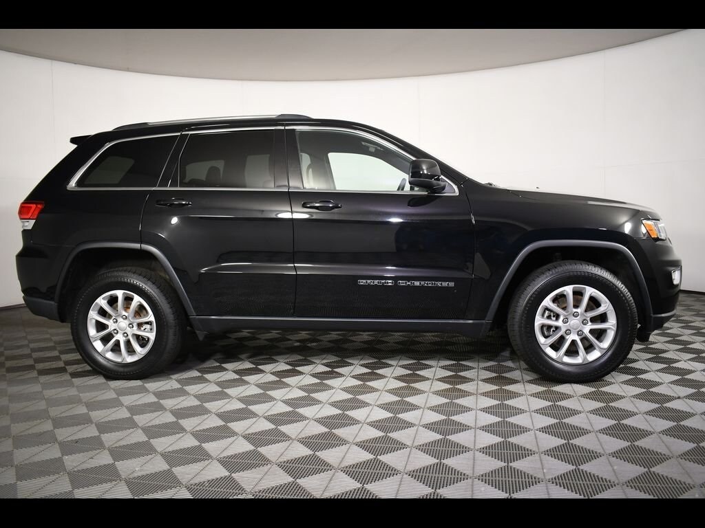 Used 2021 Jeep Grand Cherokee Laredo E with VIN 1C4RJFAG8MC854953 for sale in Massillon, OH