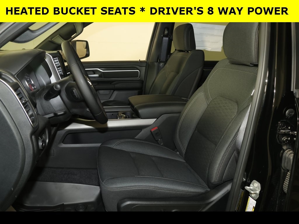 New 2026 Ram 1500 BIG HORN CREW CAB 4X4 5'7 BOX Pickup