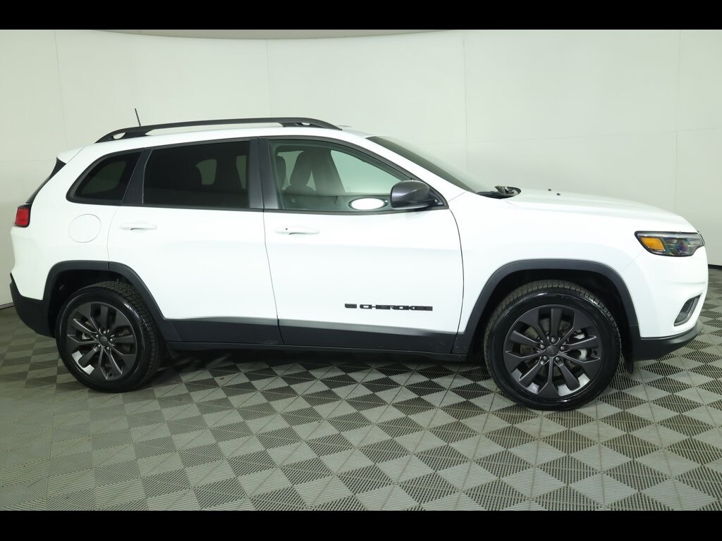 2021 Jeep Cherokee Altitude Latitude Lux photo 2