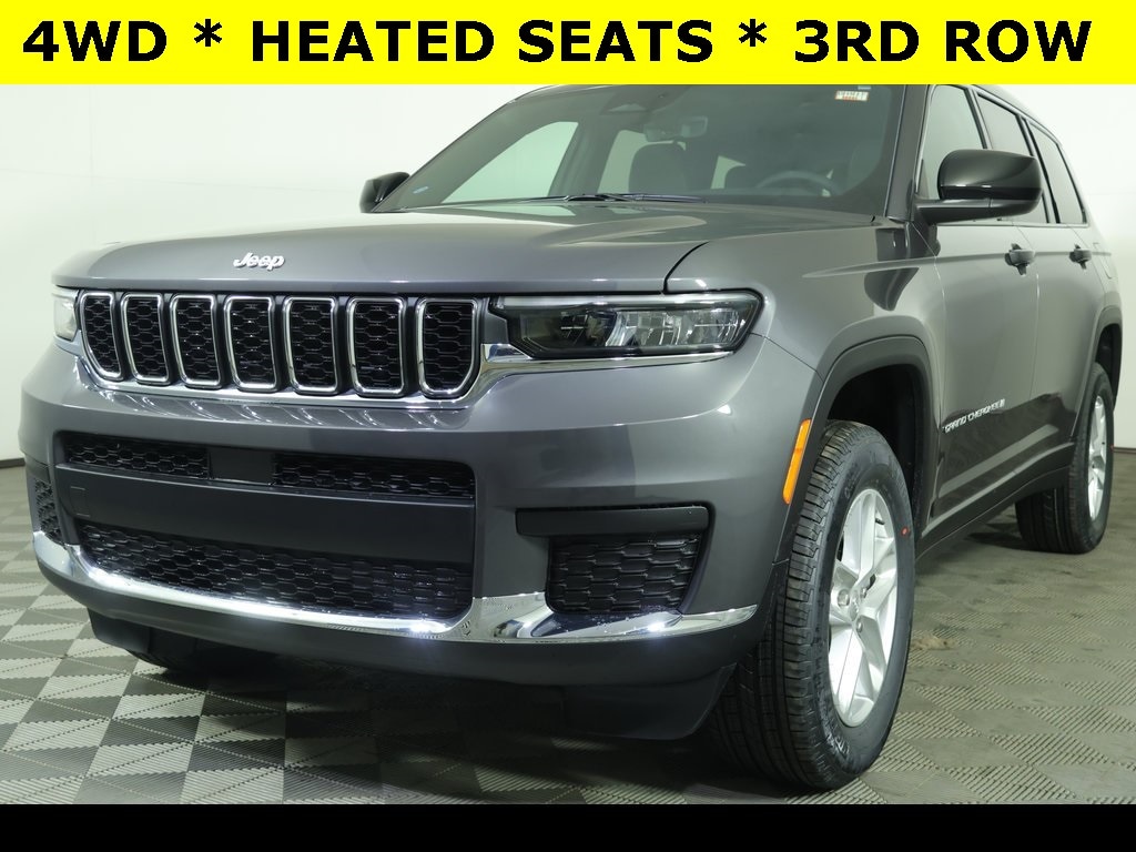 2025 Jeep Grand Cherokee L Laredo's photo