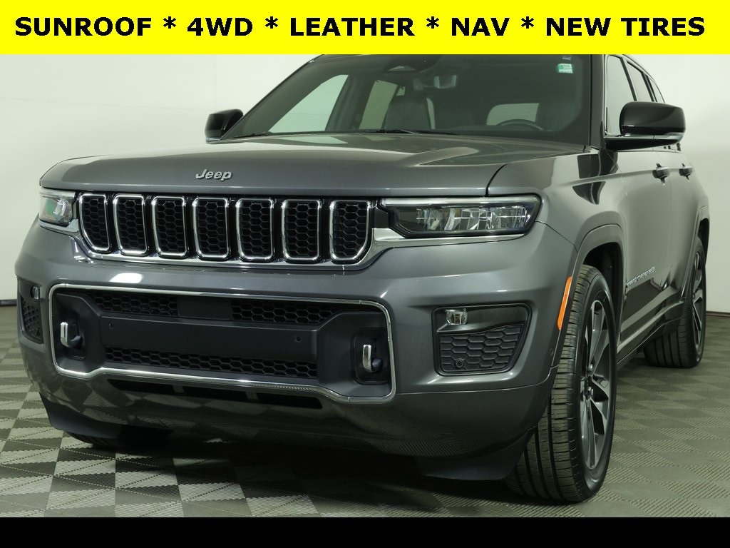 2022 Jeep Grand Cherokee Overland's photo