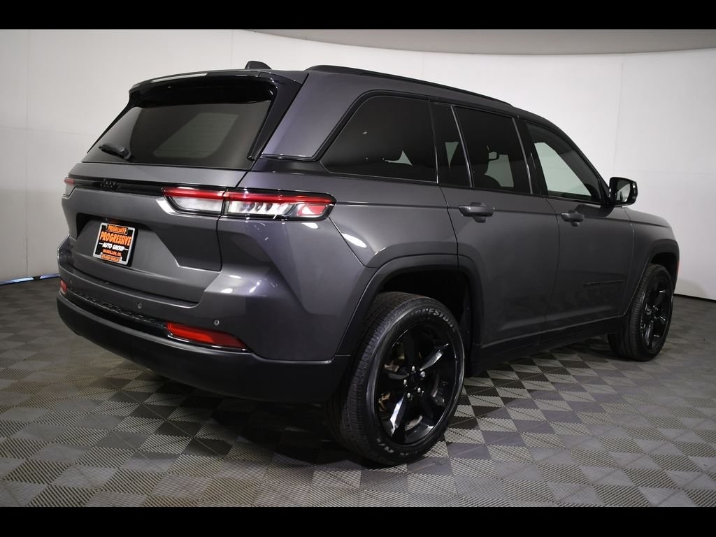 Used 2023 Jeep Grand Cherokee Altitude with VIN 1C4RJHAGXPC609507 for sale in Massillon, OH