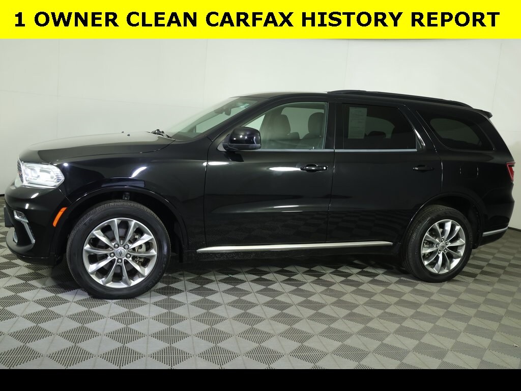 2022 Dodge Durango SXT photo 3