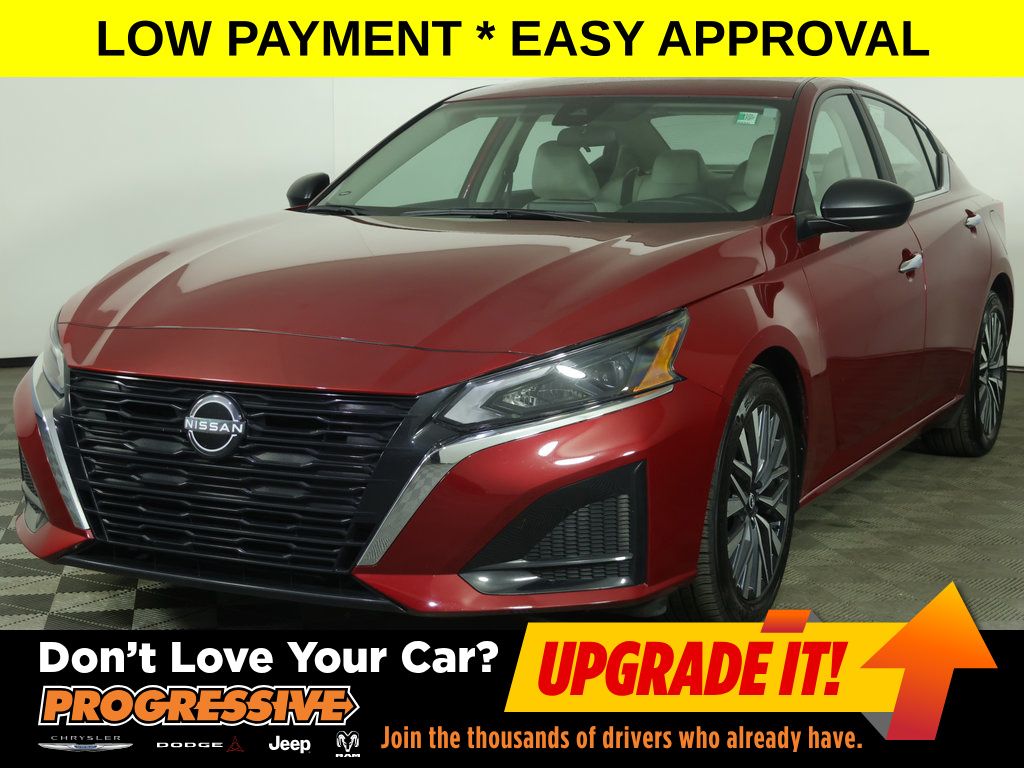 2025 Nissan Altima SV