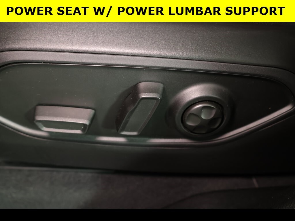 2023 Jeep Grand Cherokee Laredo photo 4