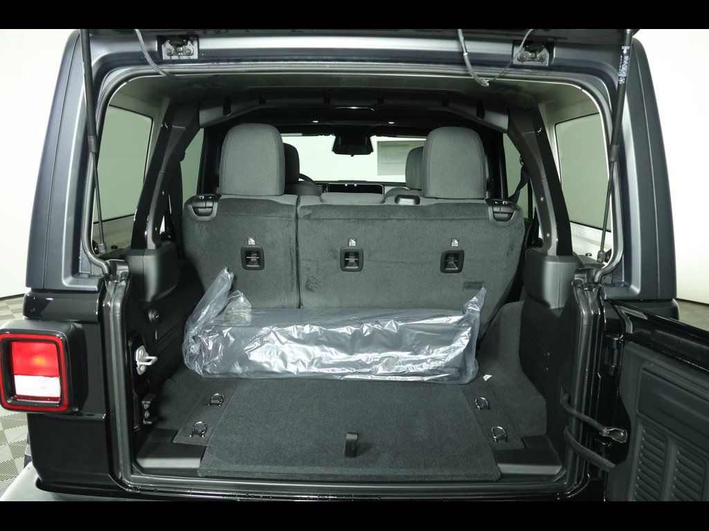 2026 Jeep Wrangler 4-Door Sport S - Photo 14